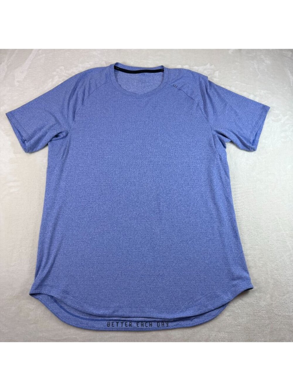 Lululemon Metal Vent Tech Mens XL T Shirt Royal Blue Athleisure Gym Workout